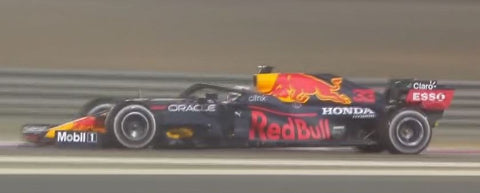 2021 - RED BULL RACING HONDA RB16B - MAX VERSTAPPEN - EMILIA ROMAGNA GP - MINICHAMPS 1:18 - Yuui's F1 scale models