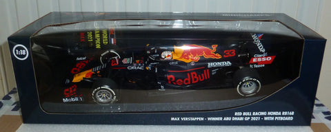 2021 - Red Bull Racing RB16B - Max Verstappen - Winner Abu Dhabi GP - World Champion - Pitboard (Minichamps 1:18) - Yuui's F1 scale models