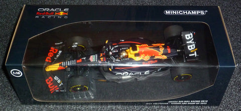 2022 - Oracle Red Bull Racing RB18 - Max Verstappen - Winner Abu Dhabi GP (Minichamps 1:18) - Yuui's F1 scale models