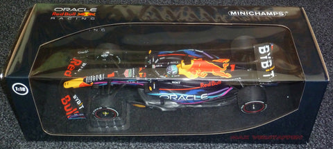 2023 - Oracle Red Bull Racing RB19 - Max Verstappen - Winner GP Miami (Minichamps 1:18) - Yuui's F1 scale models