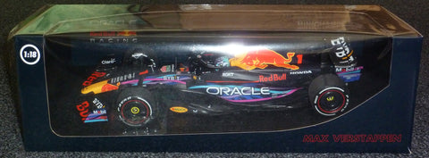 2023 - Oracle Red Bull Racing RB19 - Max Verstappen - Winner GP Miami (Minichamps 1:18) - Yuui's F1 scale models