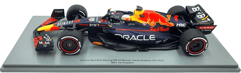 2022 - Oracle Red Bull Racing RB18 - Max Verstappen - GP Saoedi-Arabië - Winnaar (Spark 1:18) - Yuui's F1 scale models