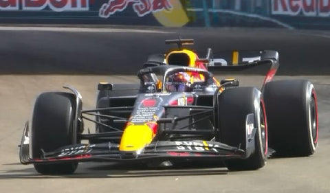 2022 - Oracle Red Bull Racing RB18 - Max Verstappen - Winner Miami GP (Spark 1:18) - Yuui's F1 scale models