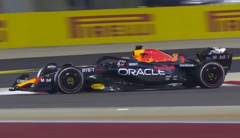 2023 - Oracle Red Bull Racing RB19 - Max Verstappen - Winner GP Bahrain (Spark 1:18) - Yuui's F1 scale models