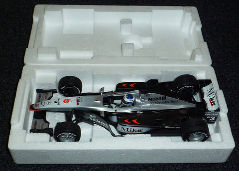 2001 - McLaren Mercedes MP4-16 - Mika Hakkinen - Yuui's F1 scale models