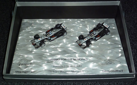 2001 - McLaren Mercedes MP4-16 (2x) - Mika Hakkinen + David Coulthard - Thanks for the memories - Yuui's F1 scale models