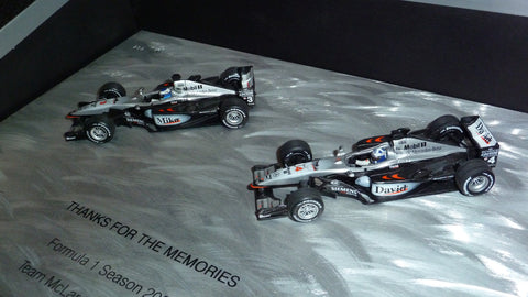 2001 - McLaren Mercedes MP4-16 (2x) - Mika Hakkinen + David Coulthard - Thanks for the memories - Yuui's F1 scale models