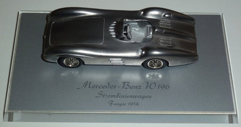 1954 - Mercedes-Benz W196 - Juan-Manuel Fangio - Stromlinienwagen - Yuui's F1 scale models