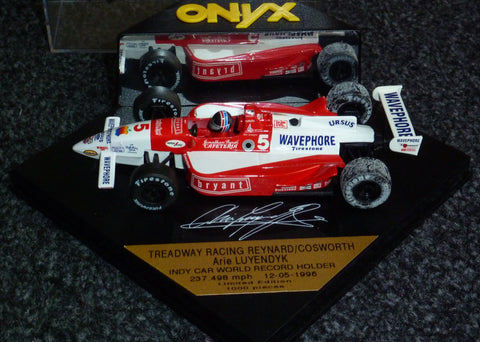 1996 - Treadway Racing Reynard Cosworth - Arie Luyendijk - Indycar world record - gesigneerd - Yuui's F1 scale models