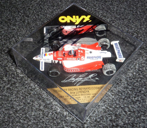 1996 - Treadway Racing Reynard Cosworth - Arie Luyendijk - Indycar world record - gesigneerd - Yuui's F1 scale models