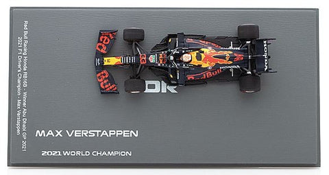 2021 - Red Bull Racing RB16B - Max Verstappen - Winner Abu Dhabi GP - World Champion - Pitboard + No1 board (Spark 1:43) - Yuui's F1 scale models