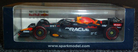 2022 - Oracle Red Bull Racing RB18 - Max Verstappen - Winner Dutch GP / Zandvoort (Spark 1:43) - Yuui's F1 scale models