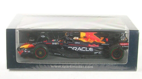 2022 - Oracle Red Bull Racing RB18 - Max Verstappen - Winner Japanese GP - World Champion (Spark 1:43) - Yuui's F1 scale models